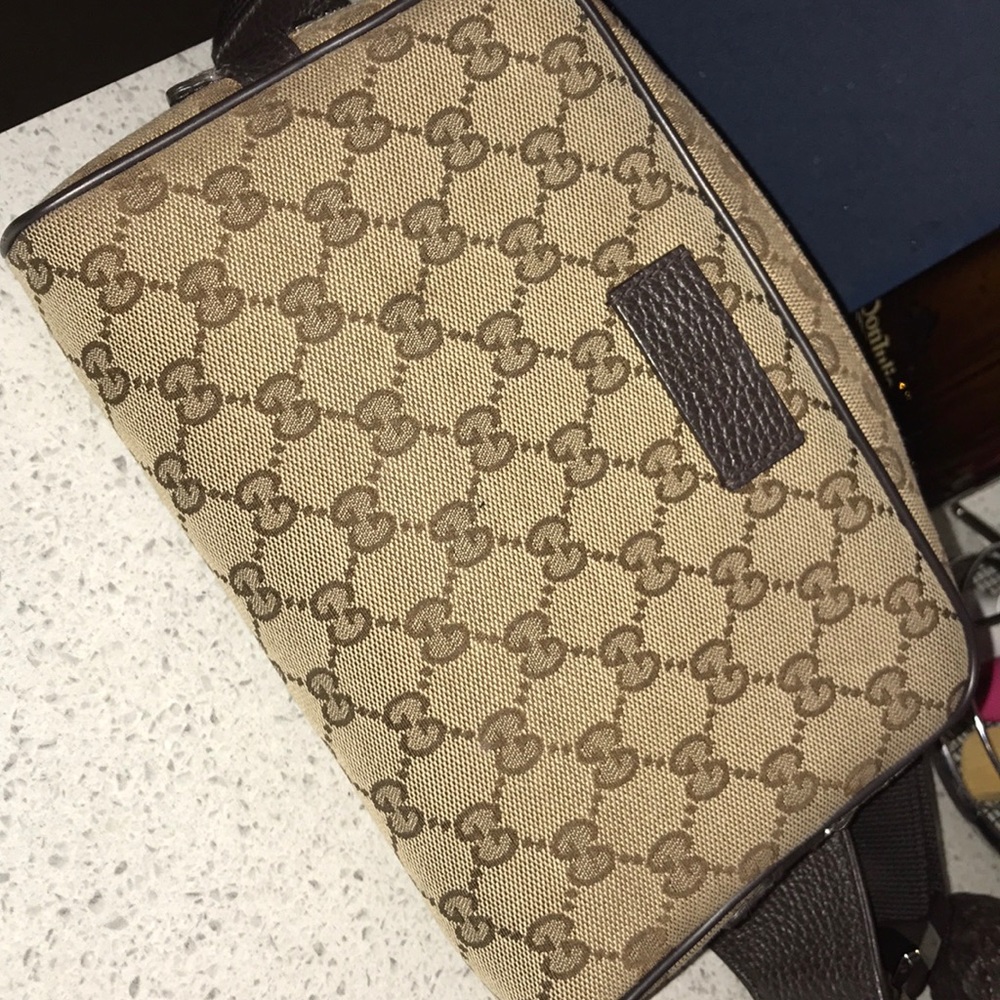 Gucci fanny pack